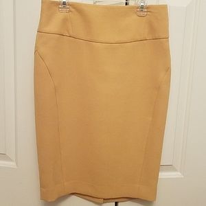 Yellow pencil skirt.